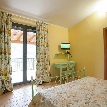 Frühstückspension Land&sea 4*