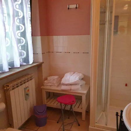 Land & Sea לינה וארוחת בוקר